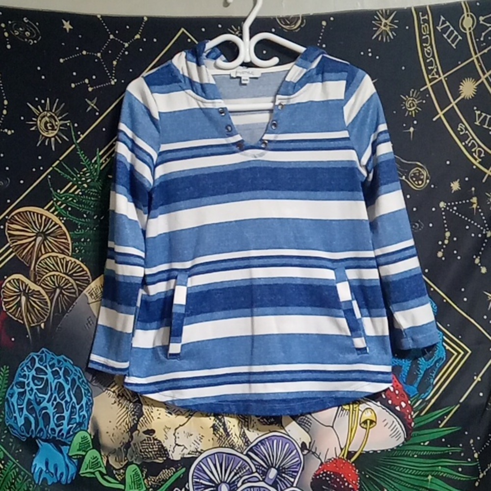 Pullover Hooded Sweatshirt Front Pouch